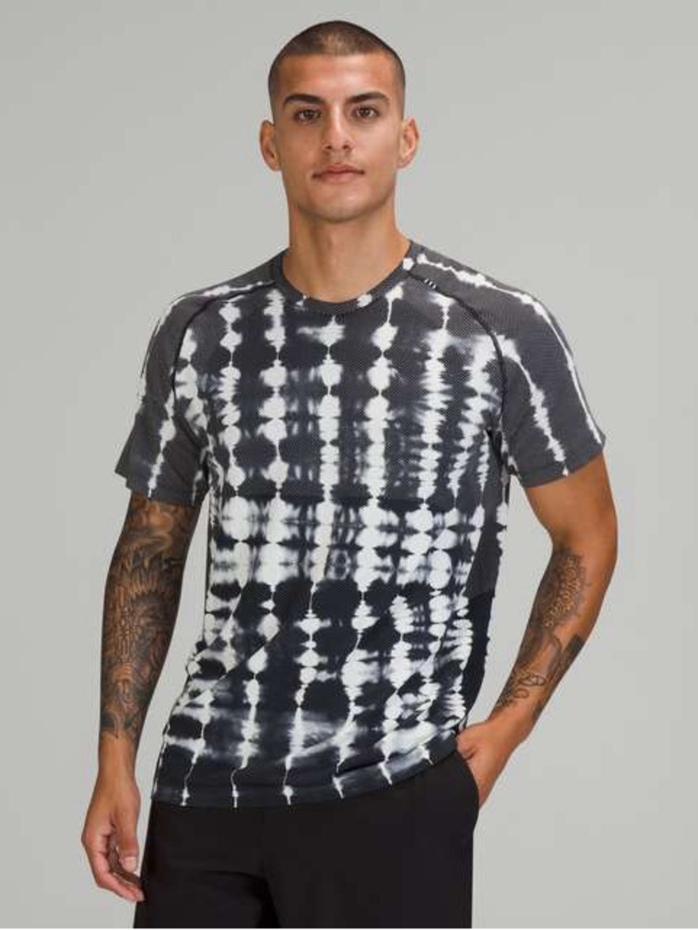Black & White Tie-Dye Short Sleeve Men's Shirt
